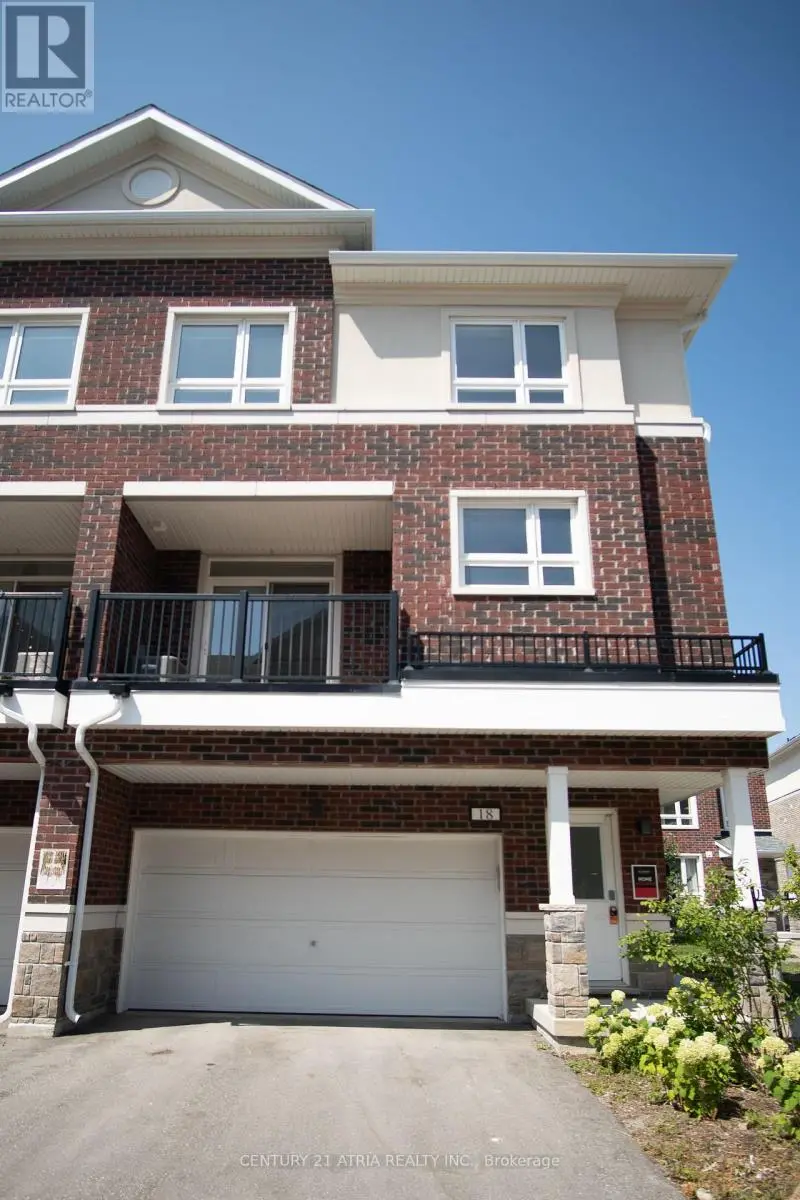 Townhouse at 18 IMPERIAL COLLEGE LANE, Markham