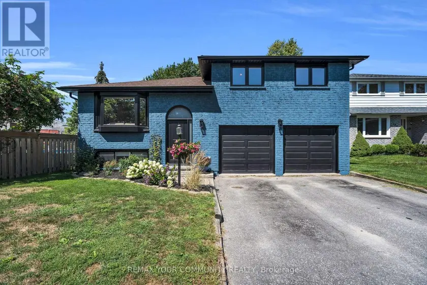 Detached at 192 BISCAYNE BOULEVARD, Georgina