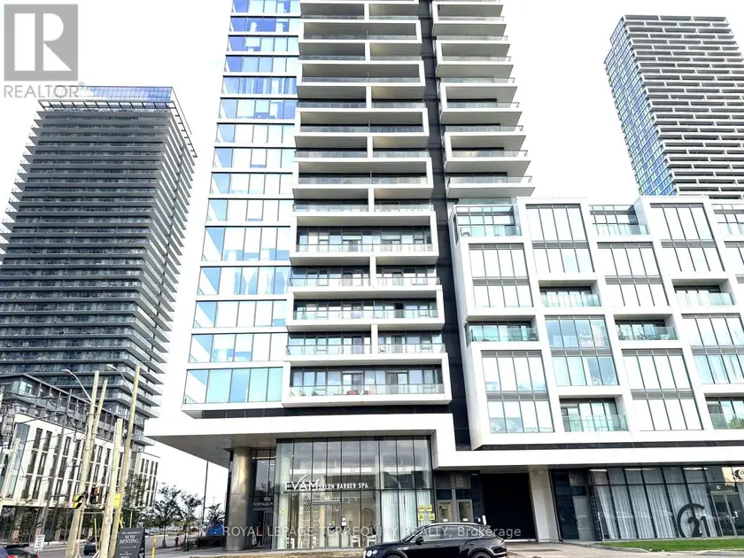 Apartment at 5215 - 950 PORTAGE PARKWAY, Vaughan