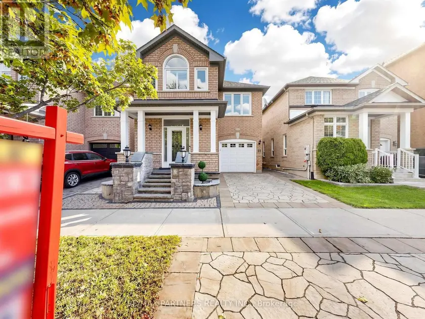Detached at 21 RUSSELL HILL ROAD, Markham