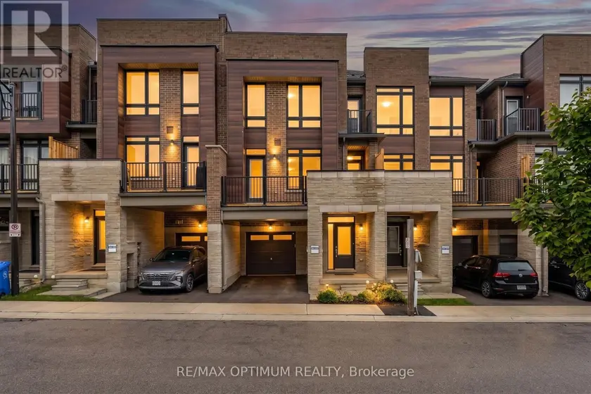 Townhouse at 15 GUNTON STREET, Aurora