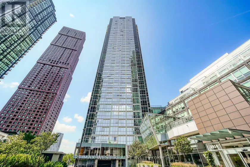 Apartment at 3007 - 2916 HIGHWAY 7 ROAD, Vaughan