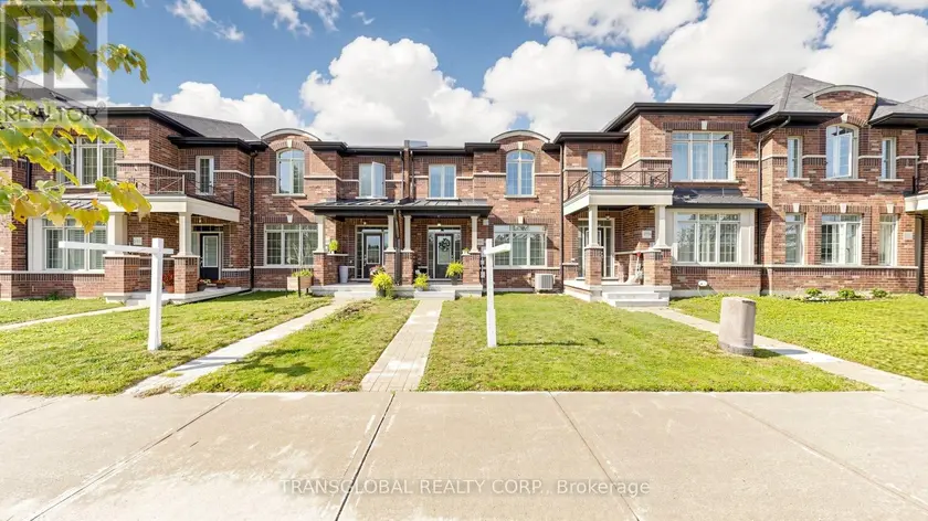 Townhouse at 181 BEECHBOROUGH CRESCENT, East Gwillimbury
