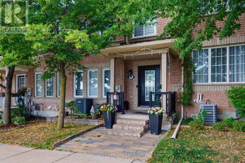 Townhouse at 596 NAPA VALLEY AVENUE, Vaughan