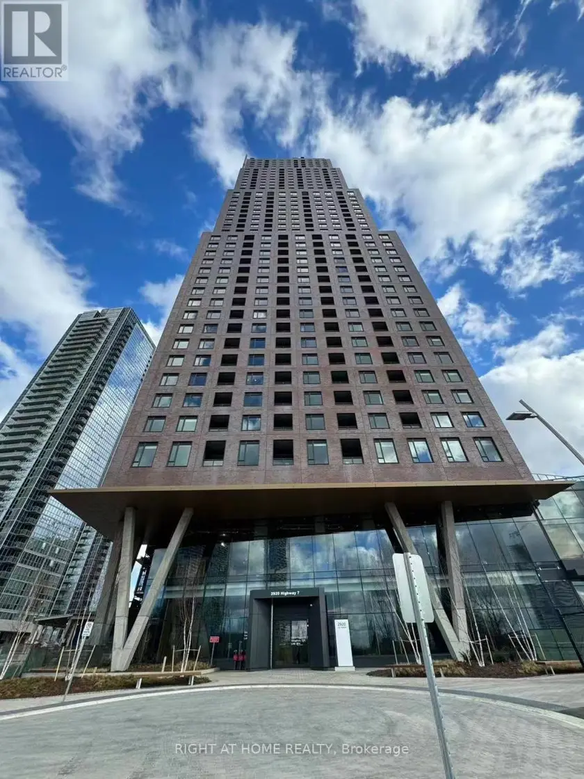 Apartment at 1606 - 2920 HIGHWAY 7, Vaughan