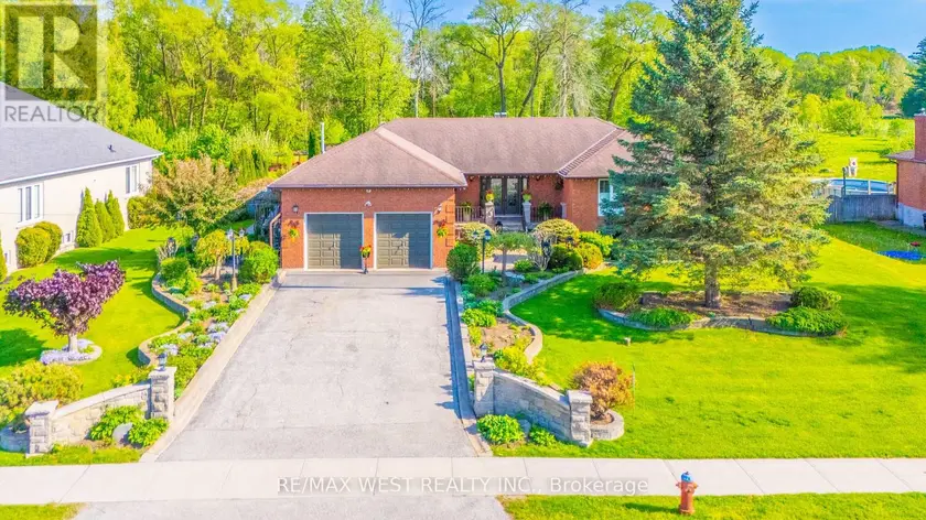 Detached at 2559 LINE 6 LINE, Bradford West Gwillimbury