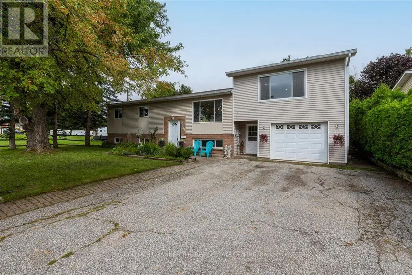 Detached at 2593 LAWRENCE AVENUE, Innisfil