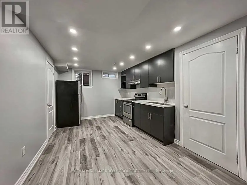 Detached at LOWER - 130 ORR DRIVE, Bradford West Gwillimbury