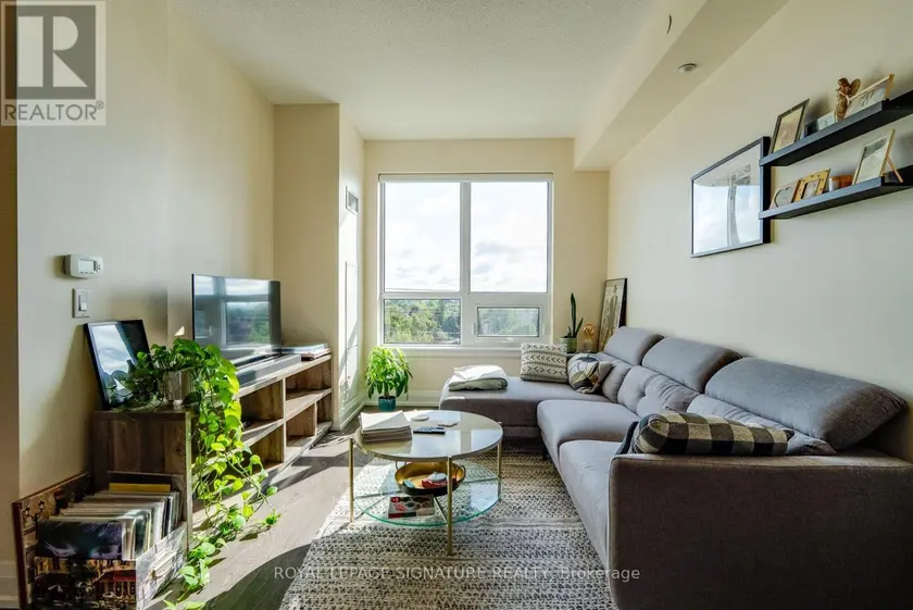 Apartment at 518 - 7900 BATHURST STREET, Vaughan