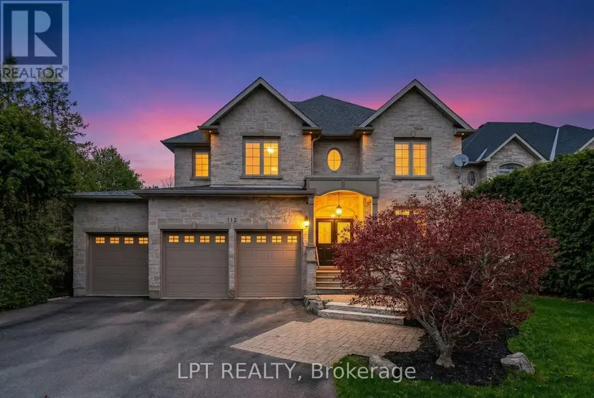 Detached at 112 TYLER STREET, Aurora