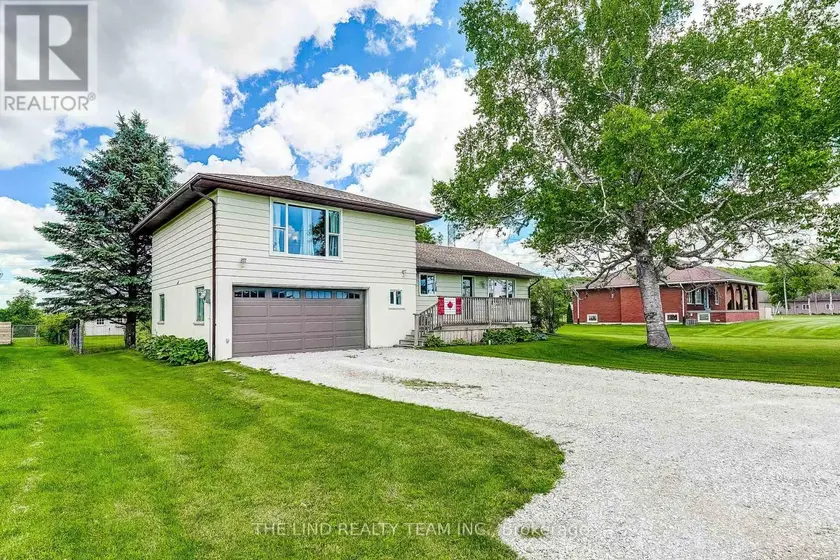 Detached at 19505 BATHURST STREET, East Gwillimbury