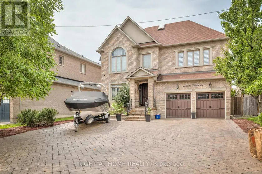 Detached at 26 LITTLE NATALIE COURT, Vaughan