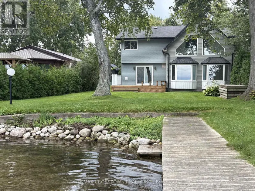 Detached at 128 MOORES BEACH ROAD, Georgina