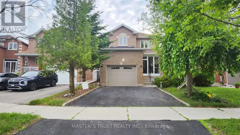 Detached at 9 SPRINGER DRIVE, Richmond Hill