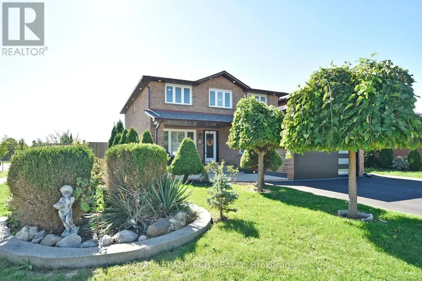 Detached at 3 JACKMAN CRESCENT, Vaughan