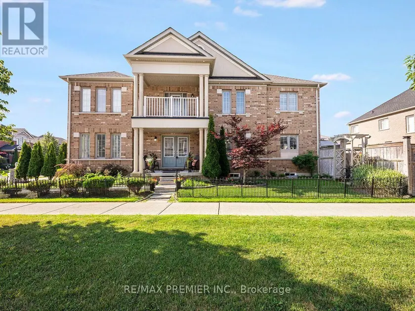 Detached at 183 AISHFORD ROAD, Bradford West Gwillimbury