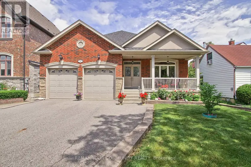 Detached at 30 ELM GROVE AVENUE, Richmond Hill