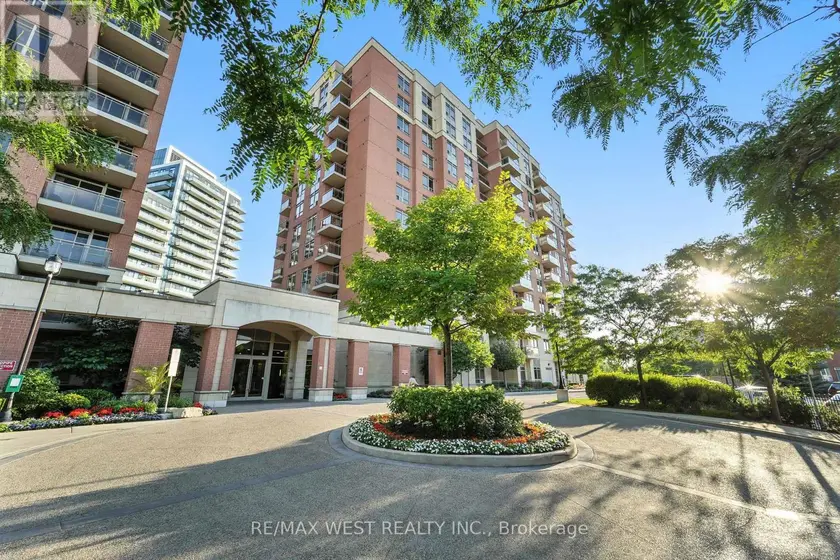 Apartment at PH2 - 75 KING WILLIAM CRESCENT, Richmond Hill