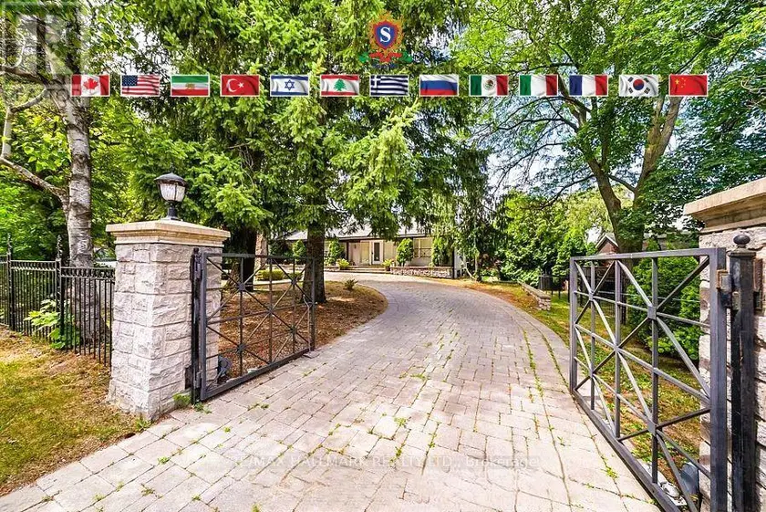 Detached at 318 CENTRE STREET, Vaughan
