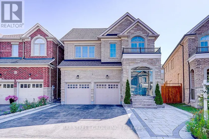 Detached at 5 BLACKSMITH TRAIL, East Gwillimbury