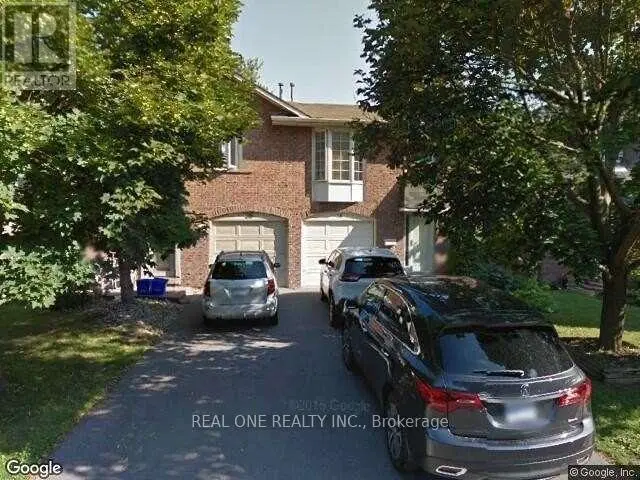 Semi-Detached/Link at 28 FOXGLOVE COURT, Markham