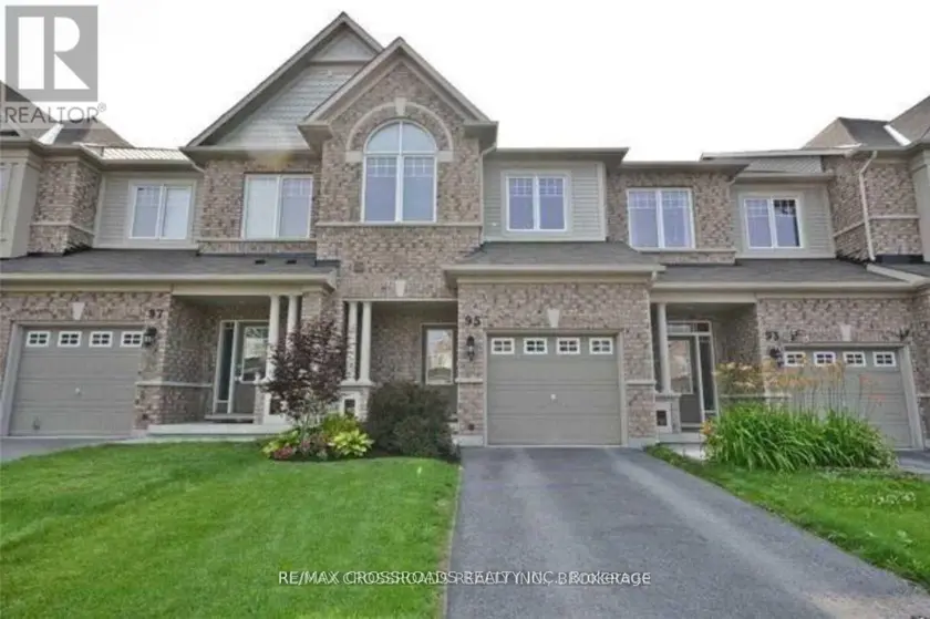 Townhouse at 95 THATCHER CRESCENT, Newmarket