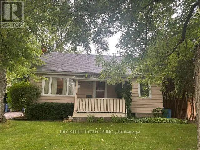 Detached at 320 STEWART STREET, Newmarket