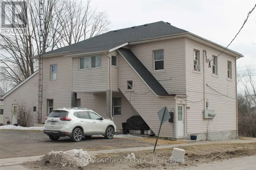 Multiplex at 36 SHEDDEN STREET, Brock