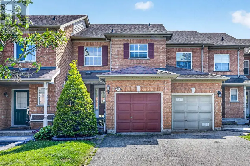 Townhouse at 14 MILLOY PLACE, Aurora