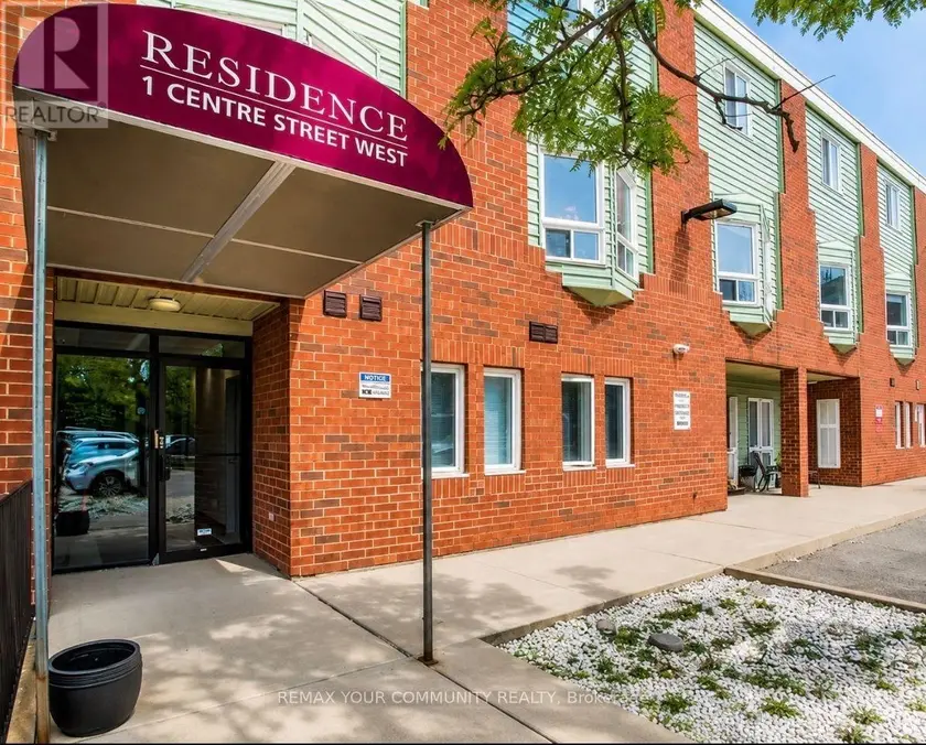 Apartment at 102 - 1 CENTER STREET W, Richmond Hill