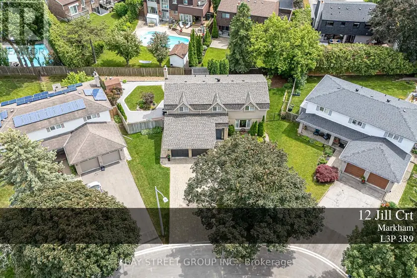 Detached at 12 JILL COURT, Markham