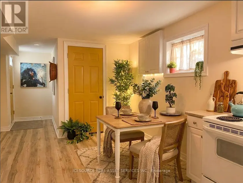 Semi-Detached/Link at LOWER - 111 TALL GRASS TRAIL, Vaughan