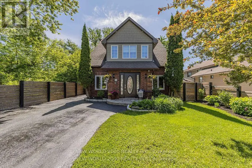 Detached at 245 LAKELAND CRESCENT, Richmond Hill