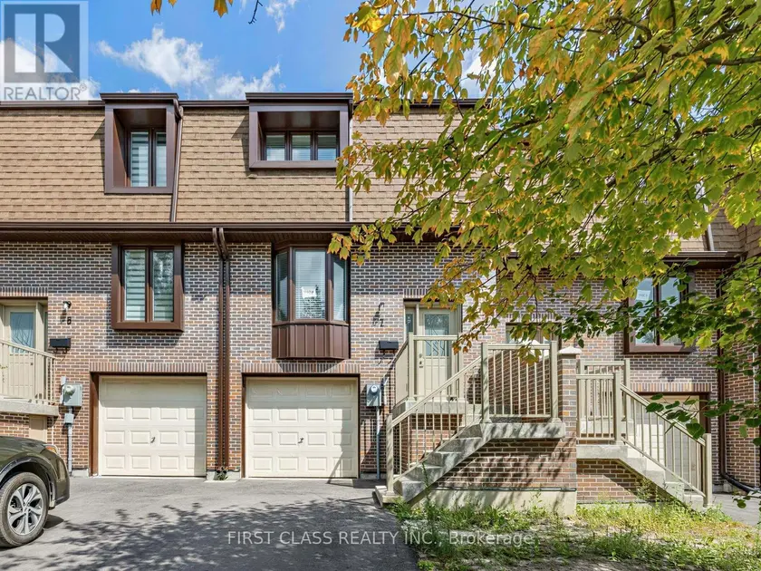 Townhouse at UNIT 7 - 11 PLAISANCE ROAD, Richmond Hill