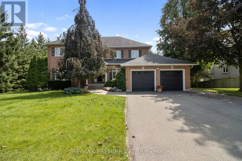 Detached at 19 STOCKDALE CRESCENT, Richmond Hill