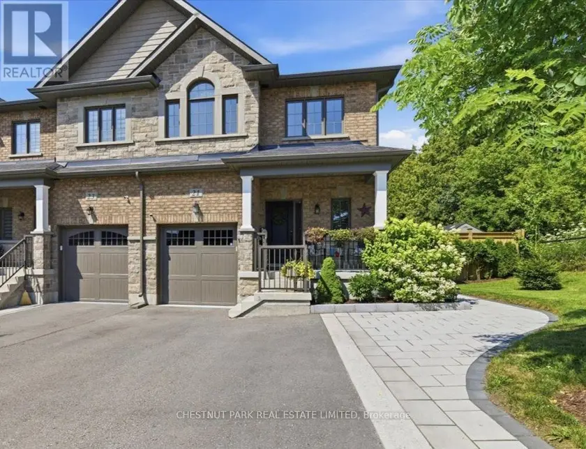 Townhouse at 21 GORD MATTHEWS WAY, Uxbridge
