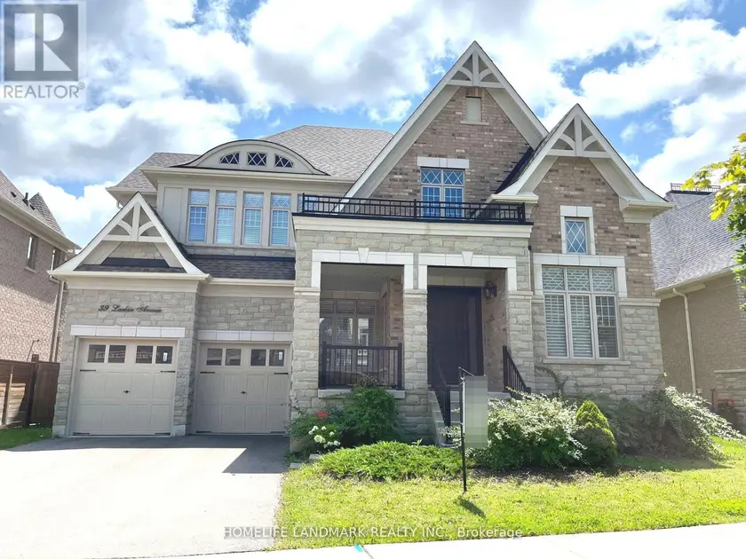 Detached at 39 LARKIN AVENUE, King