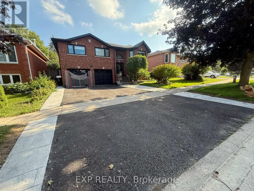 Detached at 52 COMPTON CRESCENT, Bradford West Gwillimbury