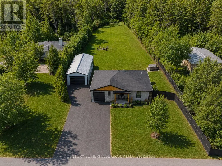 Detached at 7 CRAWFORD CIRCLE, New Tecumseth