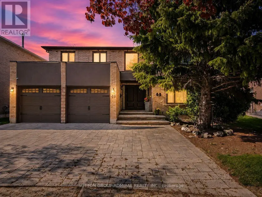 Detached at 49 MIRIAM CRESCENT, Richmond Hill