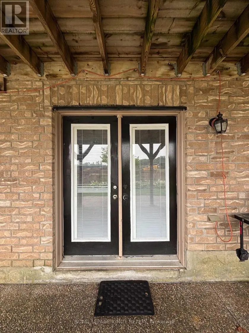 Detached at BSMT - 15 LADY KAREN CRESCENT, Vaughan