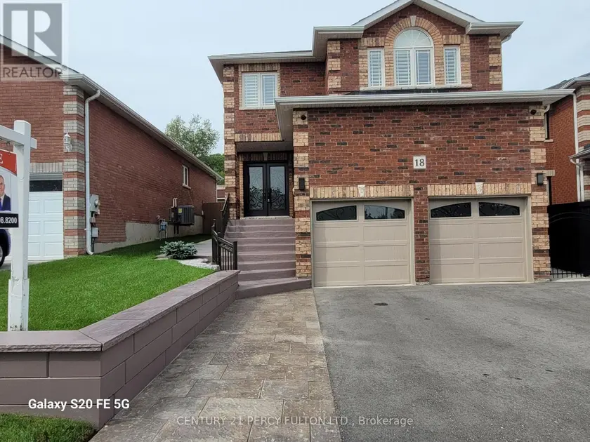 Detached at 18 WYMAN CRESCENT, Bradford West Gwillimbury