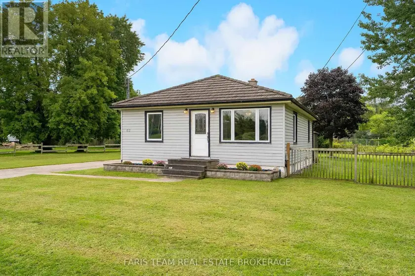 Detached at 62 TOLL ROAD, East Gwillimbury