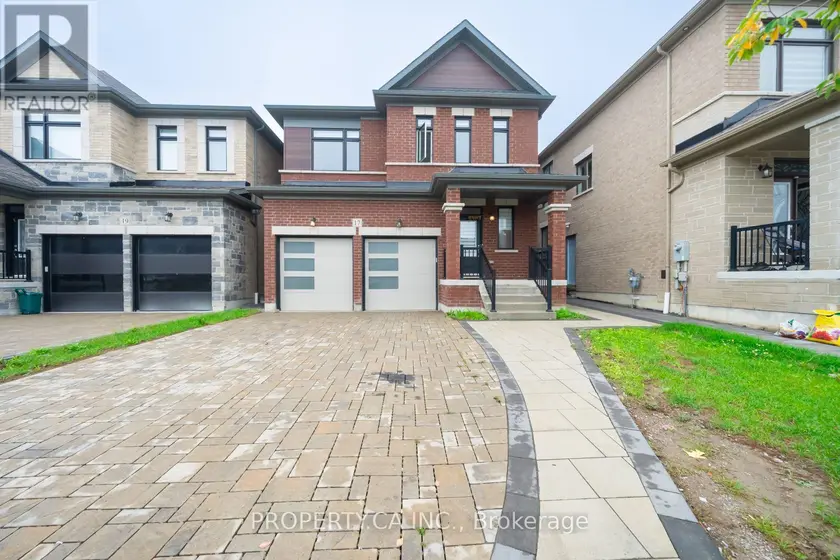 Detached at 17 JINNAH AVENUE, Markham