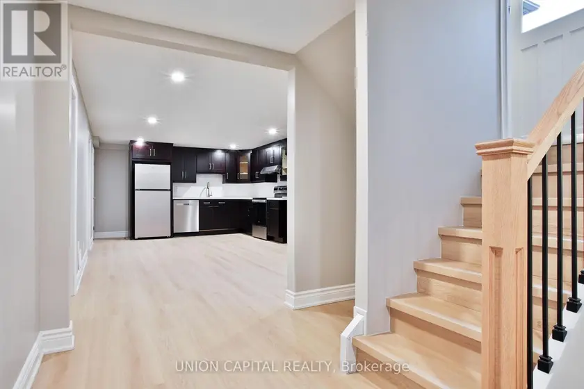 Detached at LOWER - 131 ROMFIELD CIRCUIT, Markham