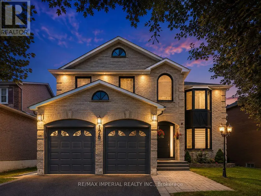 Detached at 176 TIMPSON DRIVE, Aurora