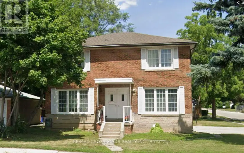 Multiplex at 3 - 128 MAJOR MACKENZIE DRIVE E, Richmond Hill