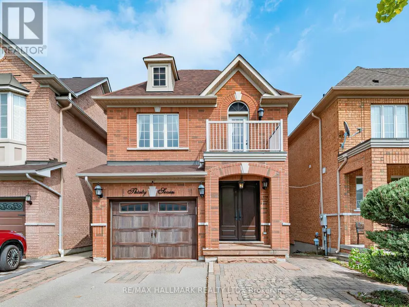 Detached at 37 CHERRY BUSH ROAD, Vaughan