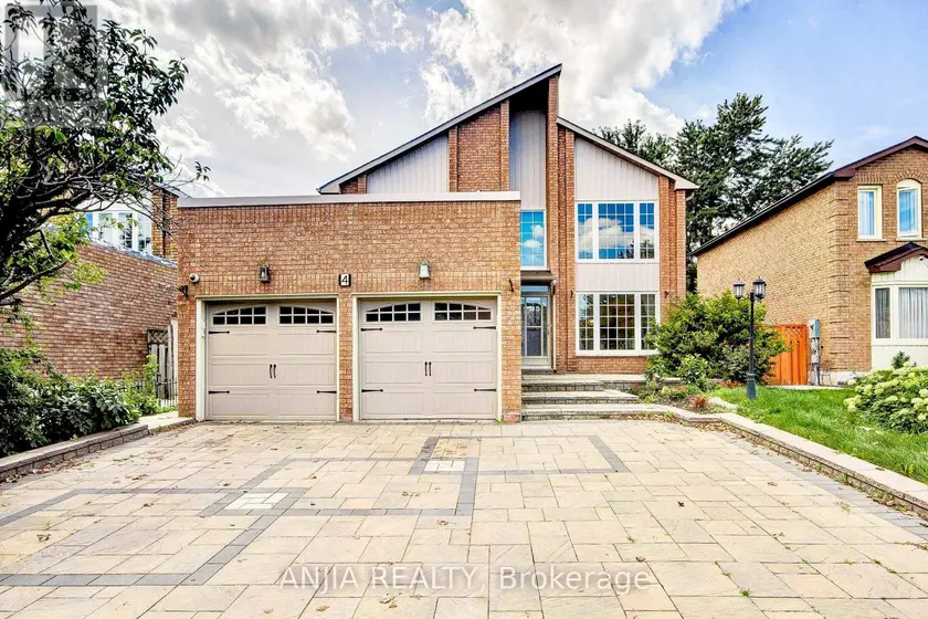 Detached at 4 TOWNLEY AVENUE, Markham