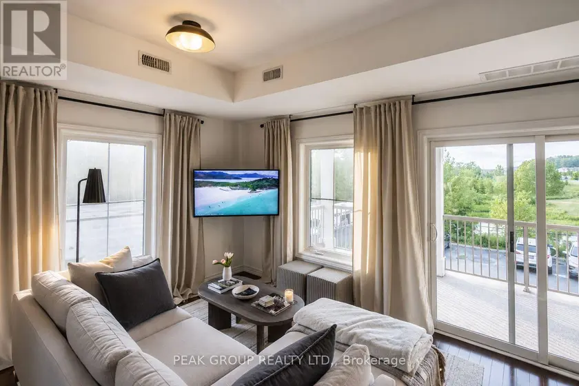 Apartment at 2A - 6884 14TH AVENUE, Markham